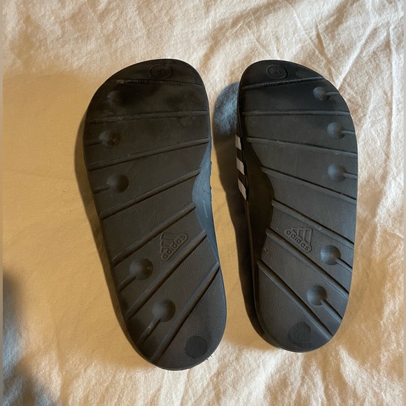 Adidas Slide - Picture 2 of 2